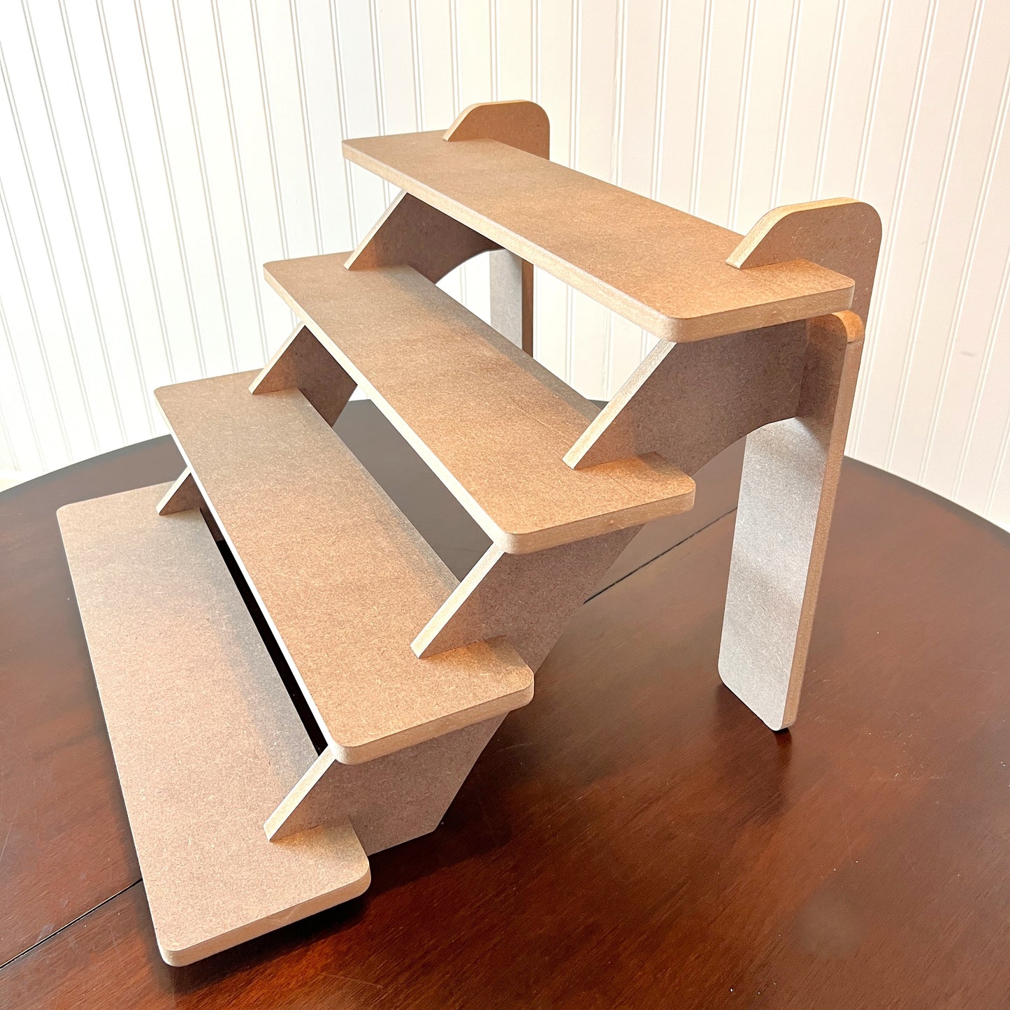 4-Tier Vendor Shelving Moisture Resistant MDF