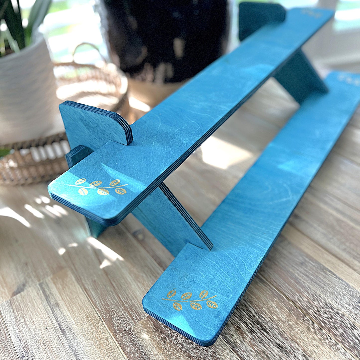 2-Tier Wood Display Stand: Tabletop Collapsible Shelving for Craft Shows and Markets