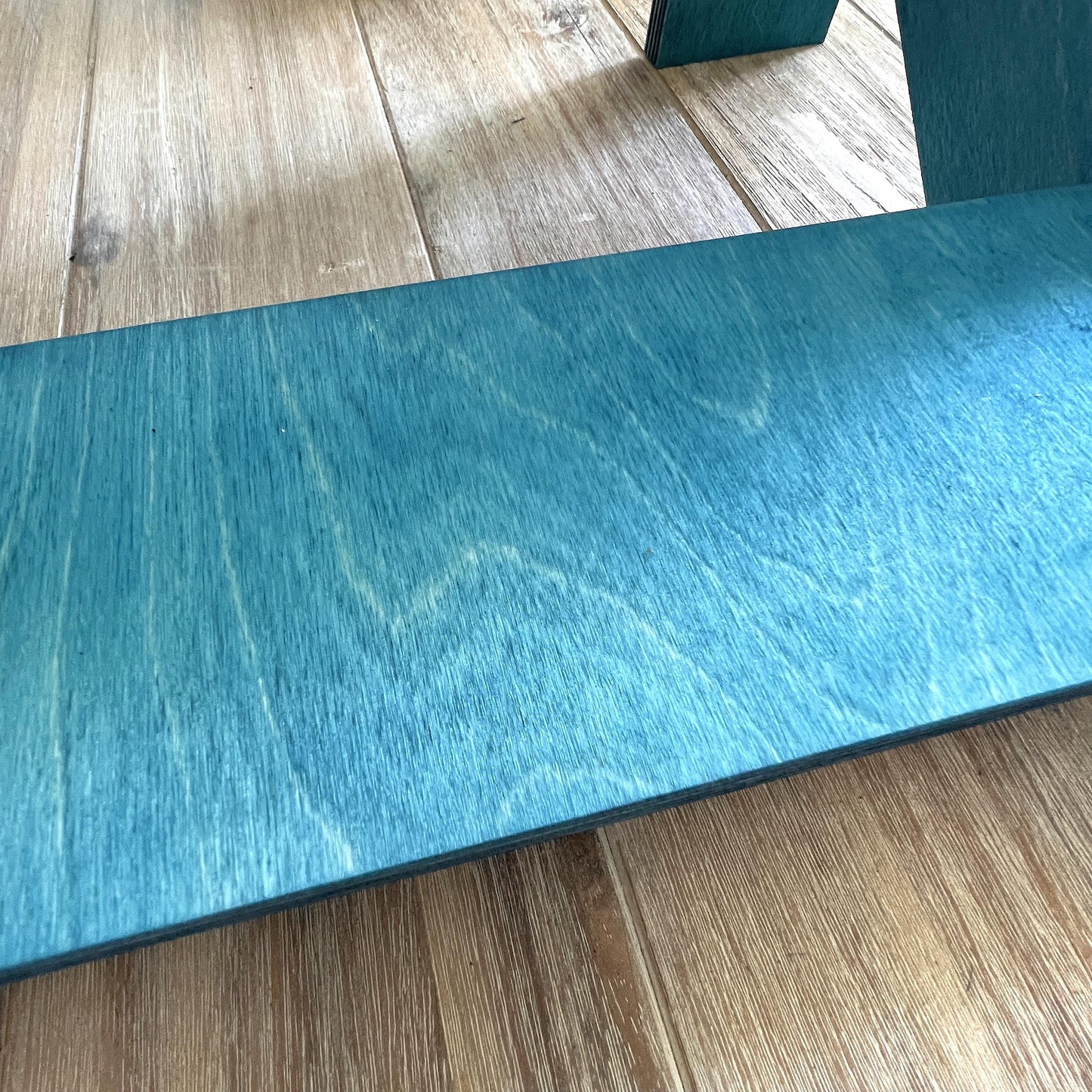 2-Tier Wood Display Stand: Tabletop Collapsible Shelving for Craft Shows and Markets